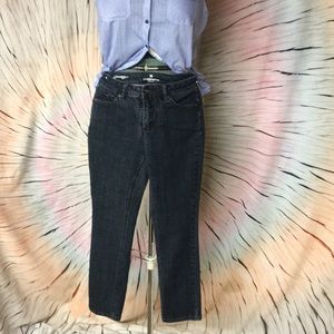 Liz Claiborne dark wash skinny blue jeans